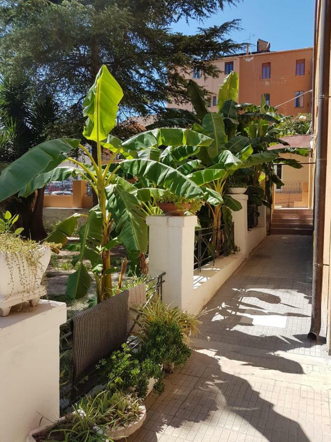 Hotel Casa Dei Talenti Cagliari Exterior foto